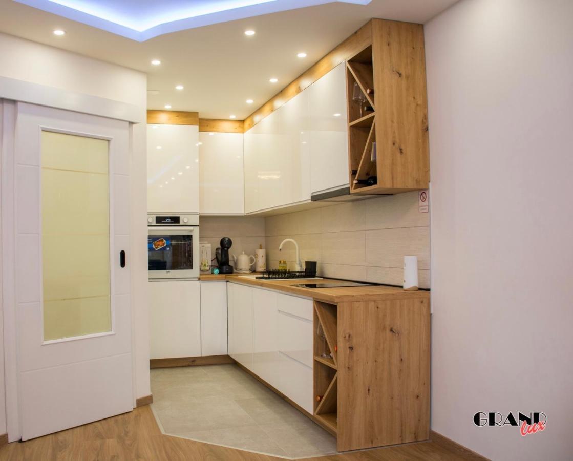 Grand Lux Apartment Doboj Eksteriør bilde