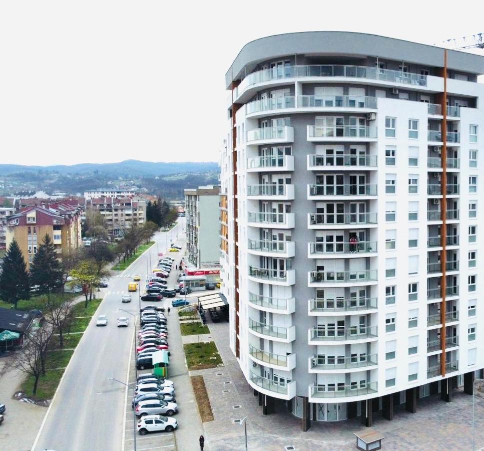 Grand Lux Apartment Doboj Eksteriør bilde